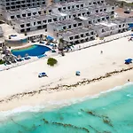 Family Vacations Apartment Ocean View