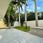 Casa Con Amplios Espacios
