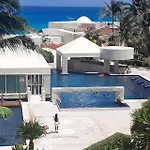 Beach, Fun & Relax At The Hotel Zone In Cancun