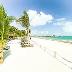 Beachfront Apartment Luxury Facilities Amazing Location