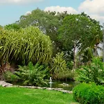 Large 4Br Family House With Pool