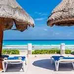 Oceanview 3Br Apto In Marlin Beach, Hotel Zone - Mar406 -