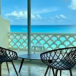 Beach And Ocean Front Apartments Cancun