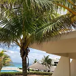 Cancun Beach By Brisas