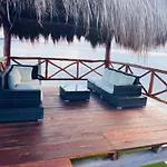 La Casa De La Tardecer