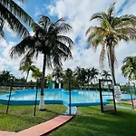 Lindo Estudio A Un Lado Del Campo De Golf, #B - Gre301B -