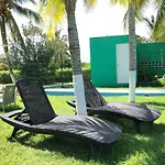 Lindo Estudio A Un Lado Del Campo De Golf, #B - Gre301B -