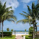 *Ocean Beachfront 4 Bdr With Pool By Casa Paraiso*