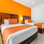 Comfort Inn Cancún Aeropuerto