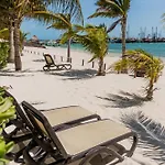 Seacost Beachfront 2Bdr With Pool By Casa Paraiso