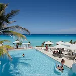 New Studio At The Beach, Pool, Gym, Spa 2D