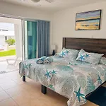Beach Front 1bdrm Spacious Condo Brisas Cancun Zona Hotelera 06