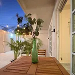 Xikama Studios By Andiani Travel