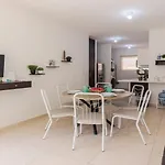 Relaxing & Quite Apt - Full Apartment