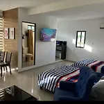Alojamiento Nuevo En Residencial