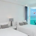 Exclusive Studio On The Beach, Minimalist, Gym, Pool, Jacuzzi, Balcony