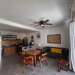 Centrico Departamento (301)