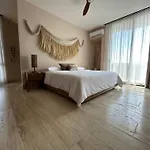 Living The Noom