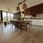 Living The Noom