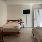 Amplia Casa Colonial En Cancun