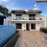 Casa Balam Cancun Gladiolas