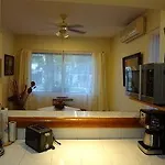 Las Margaritas Cancun Apartment 1