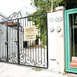 Victoria Hostel
