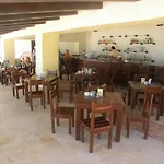 Cancun Beach Aparthotel By Solymar