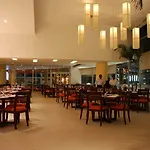 Krystal Urban Cancún&Beach Club