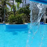 All Inclusive Bed & Beach & Fun Cancun
