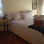 Hostel Kaana 4 You