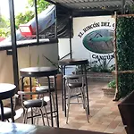 Habitacion privada a 5 minutos de la playa