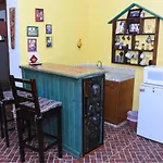 Cancun Guest House 2