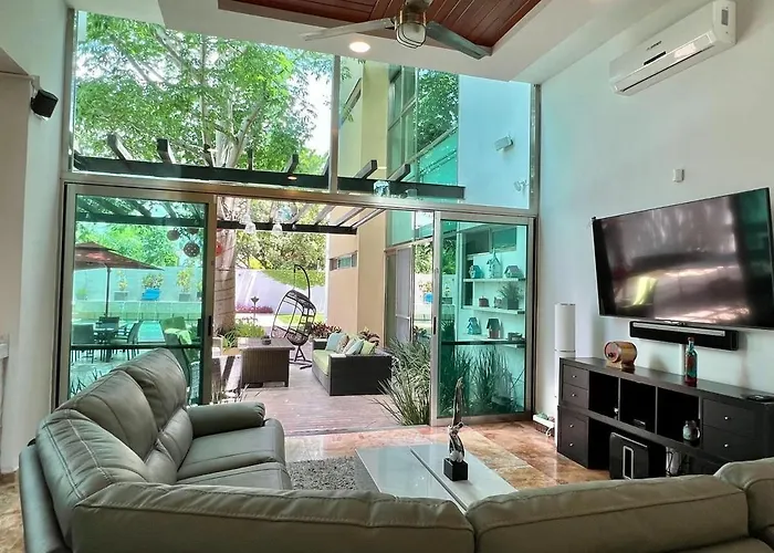 Espectacular Casa Para 25 Personas En Fraccionamiento Privado Con Terraza, Alberca Y Grill