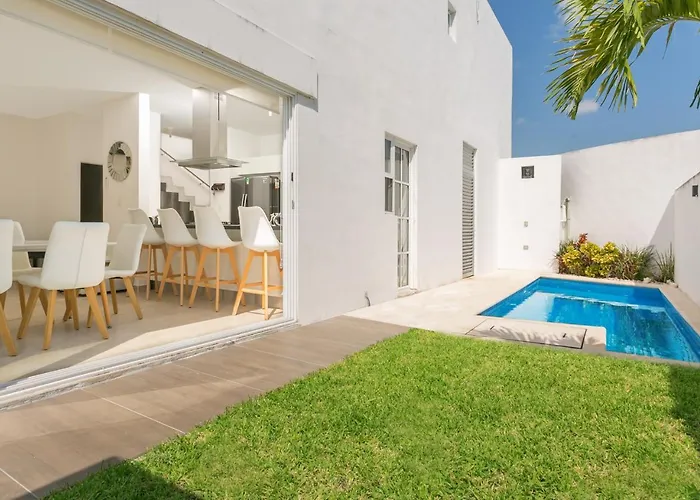 House In Private Altus II