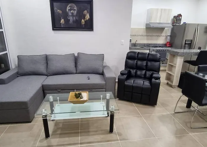 Departamento Con Laguna Artificial