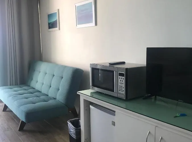Until Brisas Apartaments