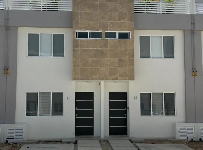 Cancun 16, South 6 Person 3 Rooms 15 Min Airport 20 To Beach