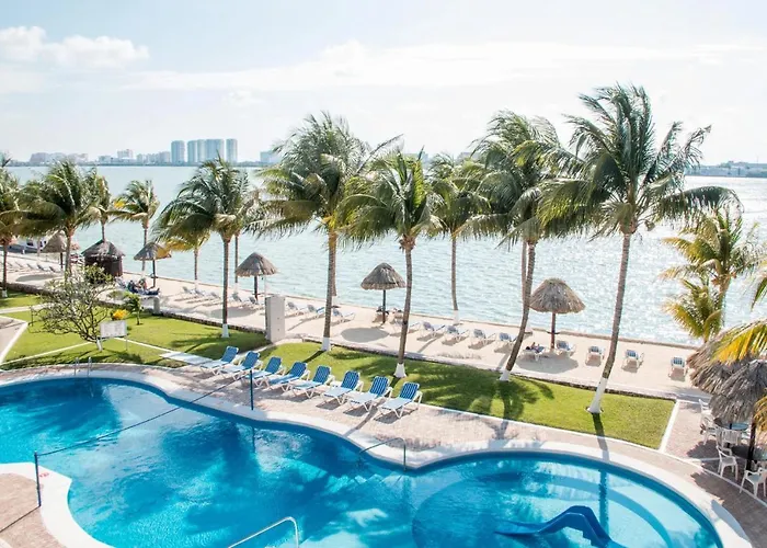 Wivc Coral Mar Resort - Amazing Hotel Zone & Lagoon Views, Enjoy The Tropical Breeze