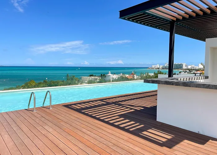 2Br Oceanfront Luxury Apartment In The Hotel Zone