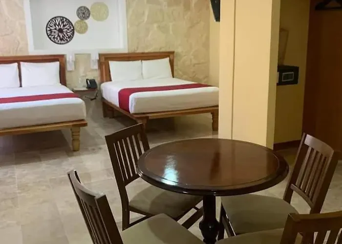 Deluxe Cancun Suites