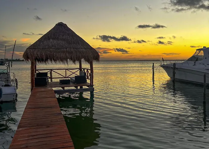 La Casa De La Tardecer