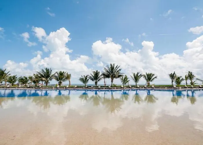 *Ocean Beachfront 4 Bdr With Pool By Casa Paraiso*