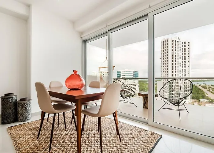 Stylish One Br Apt With Lagoon View In Dt Cancun