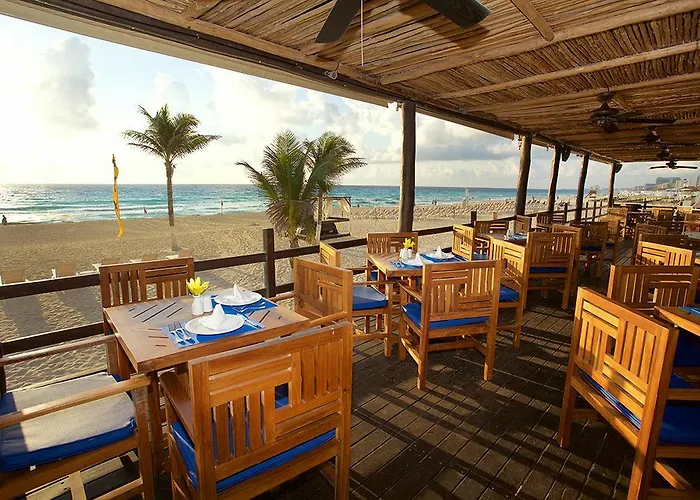 Hotel Zone Caribbean Suite