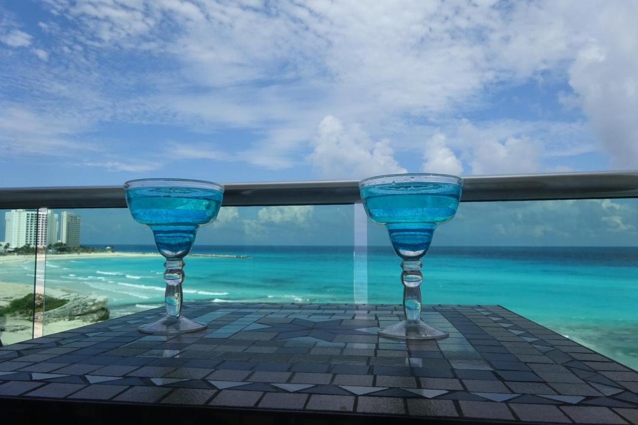 Ocean Front, Amazing Views * Cancún