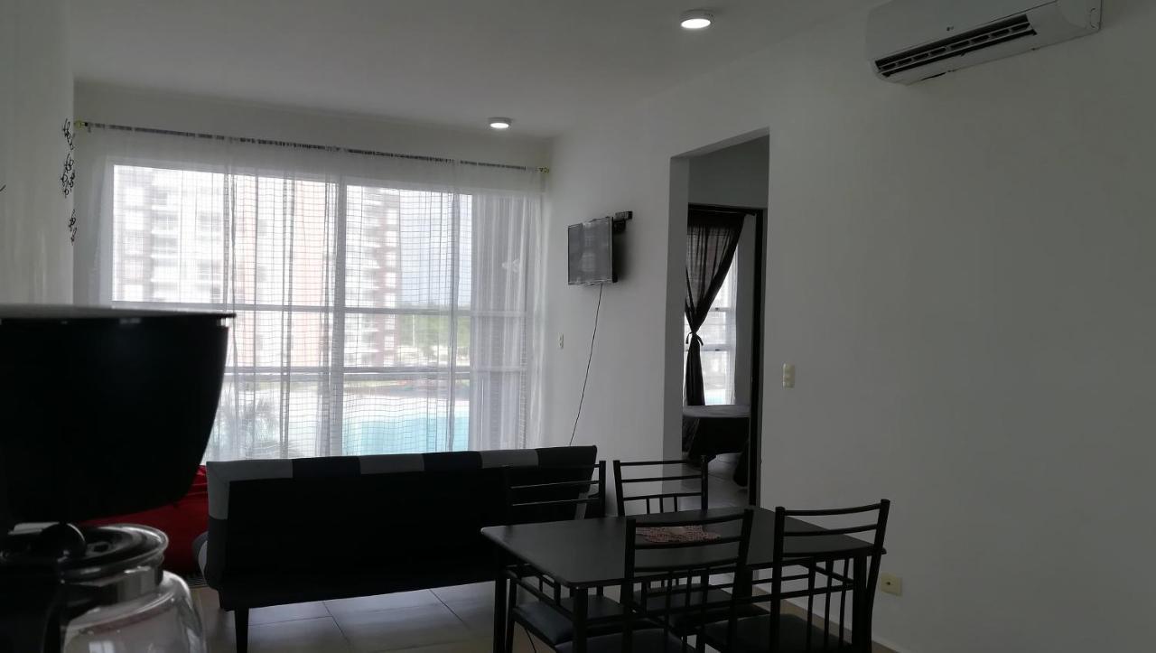 Dream Lagoons Renta 2 Y 3 Recámaras Apartamento *