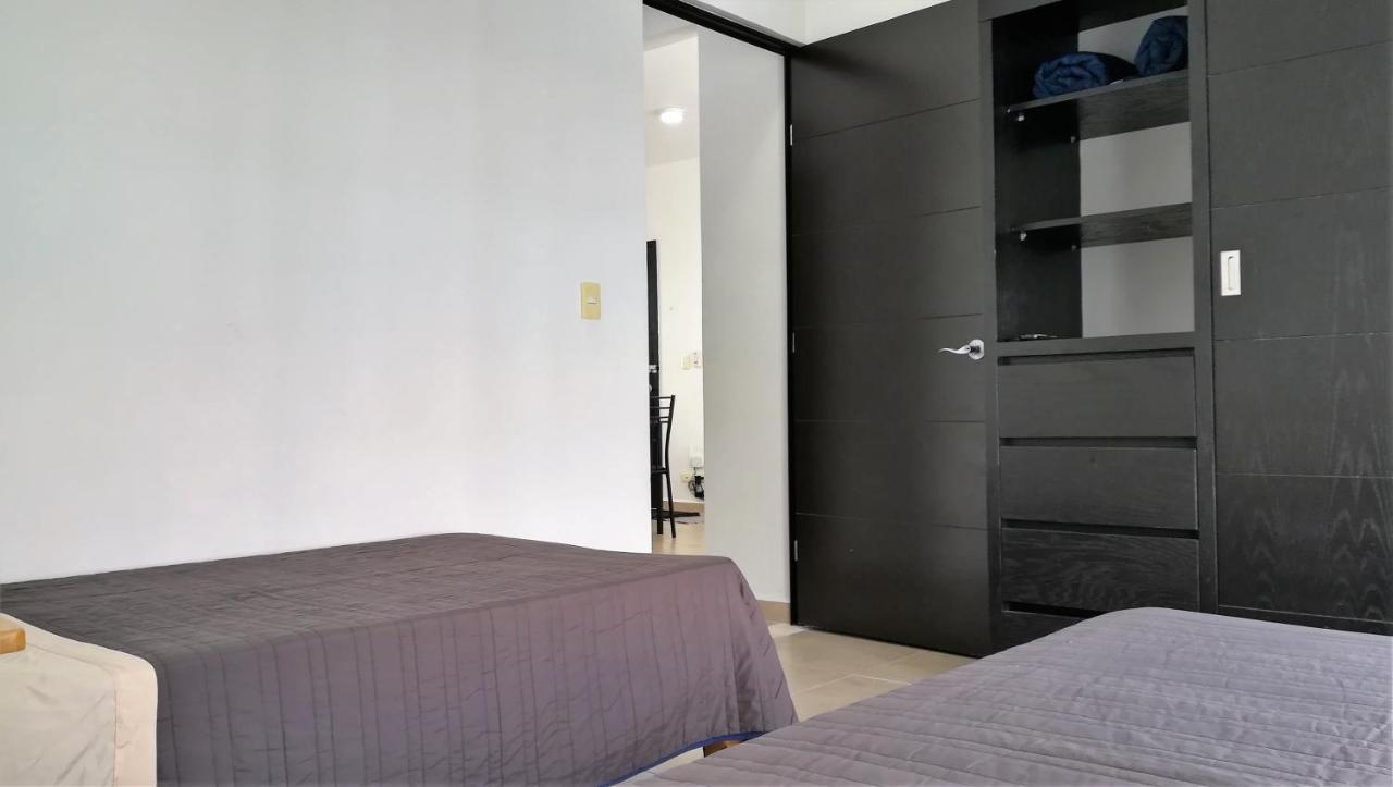 Dream Lagoons Renta 2 Y 3 Recámaras Apartamento *