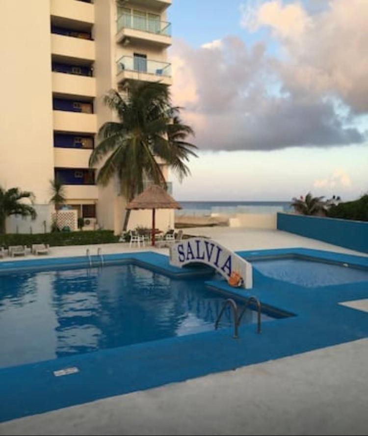 Salvia 303 * Cancún
