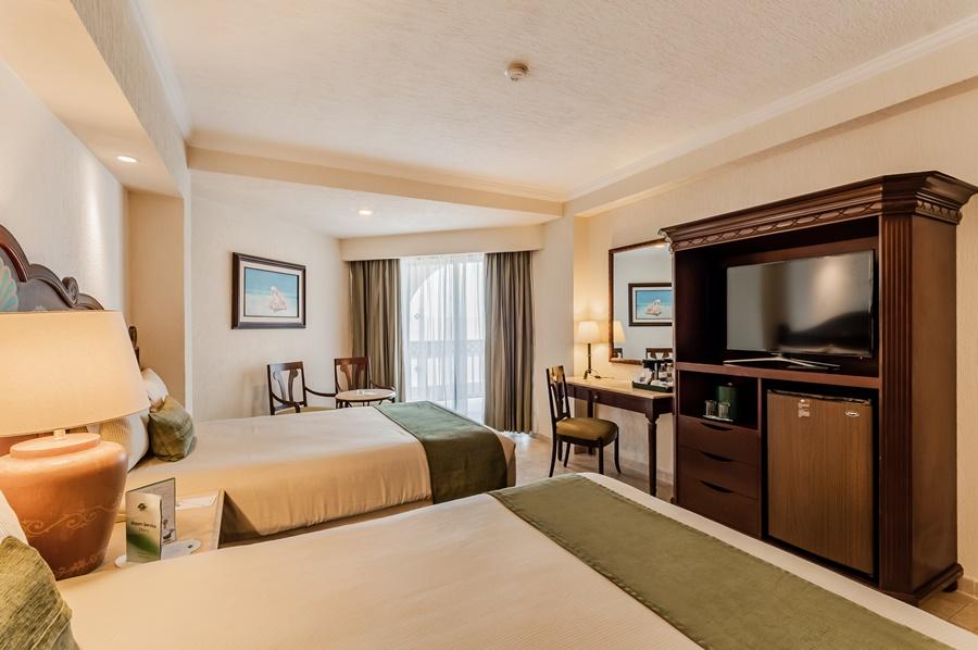 Gr Solaris Caribe Resort